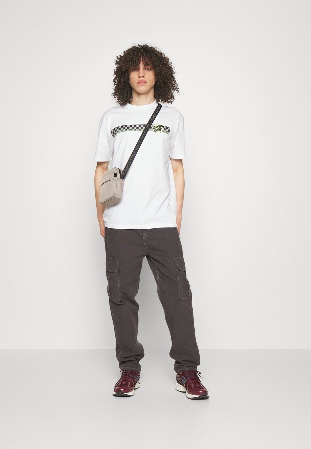 

Футболка с принтом INFINITE RINGED DOT UNISEX Santa Cruz, белый