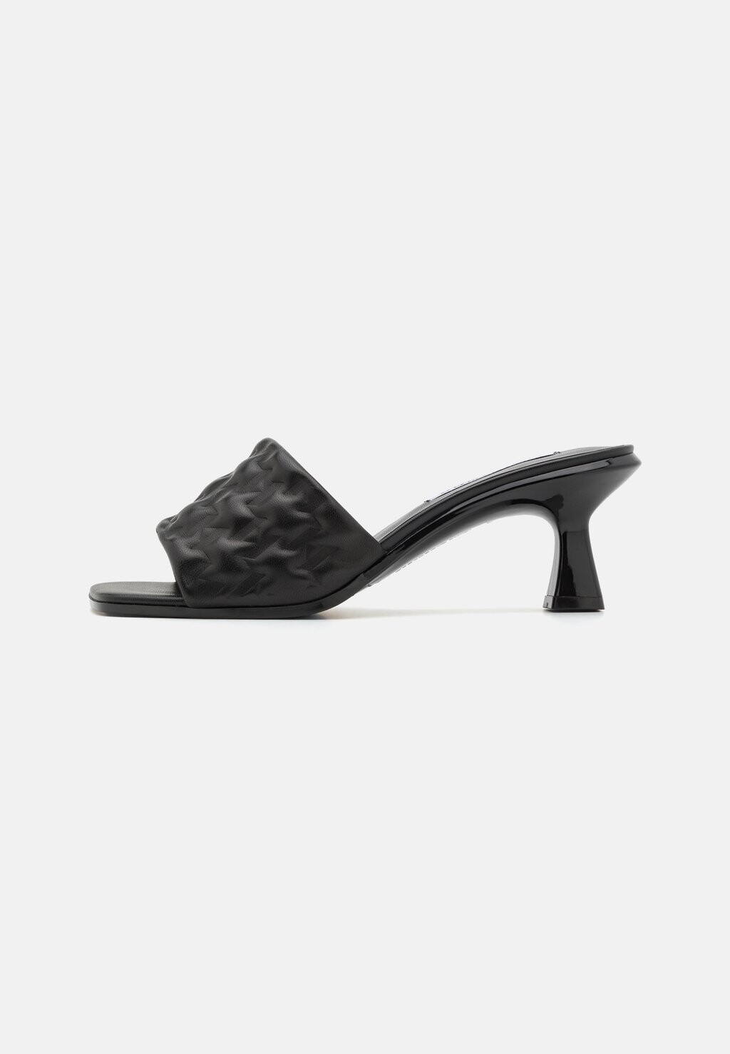 

Тапочки Panache Padded Gram Slide KARL LAGERFELD, черный