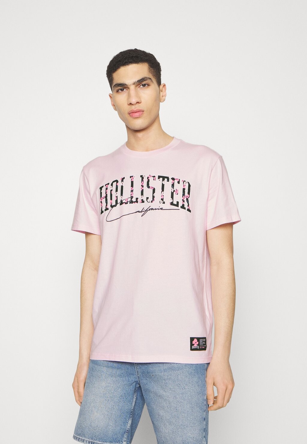 

Футболка с принтом Hollister Co., розовый