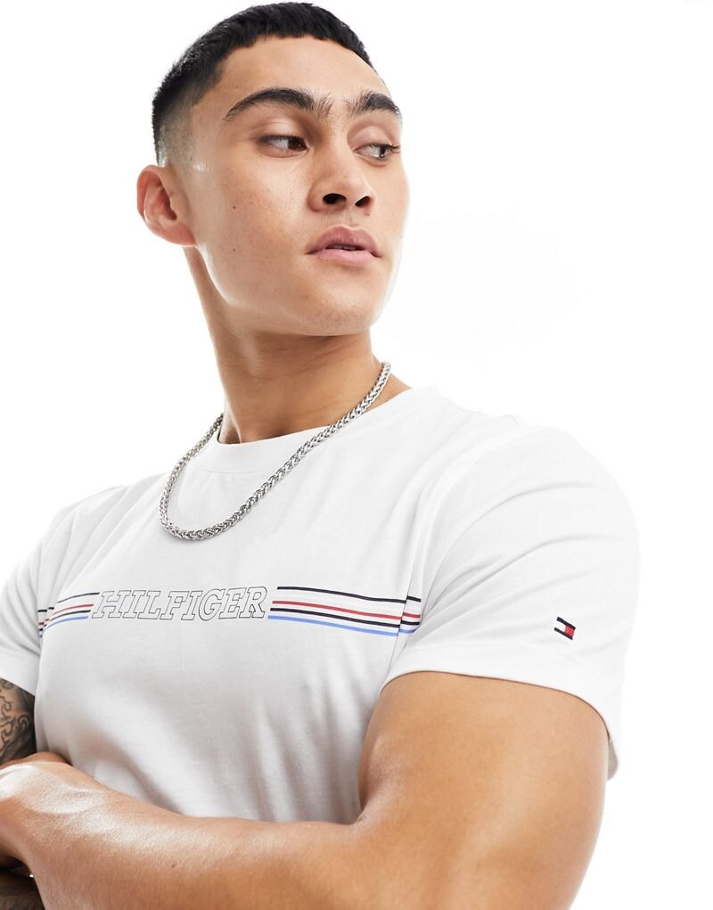 

Белая футболка в полоску на груди Tommy Hilfiger