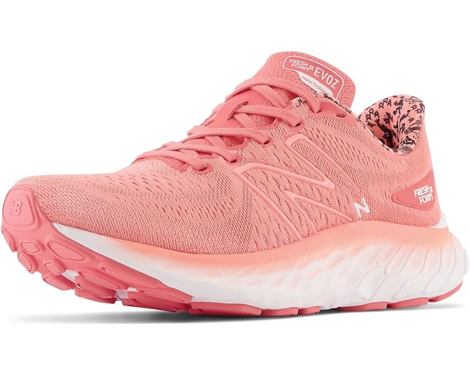 

Кроссовки New Balance Fresh Foam X EVOZ v3, цвет Desert Pink/Grapefruit
