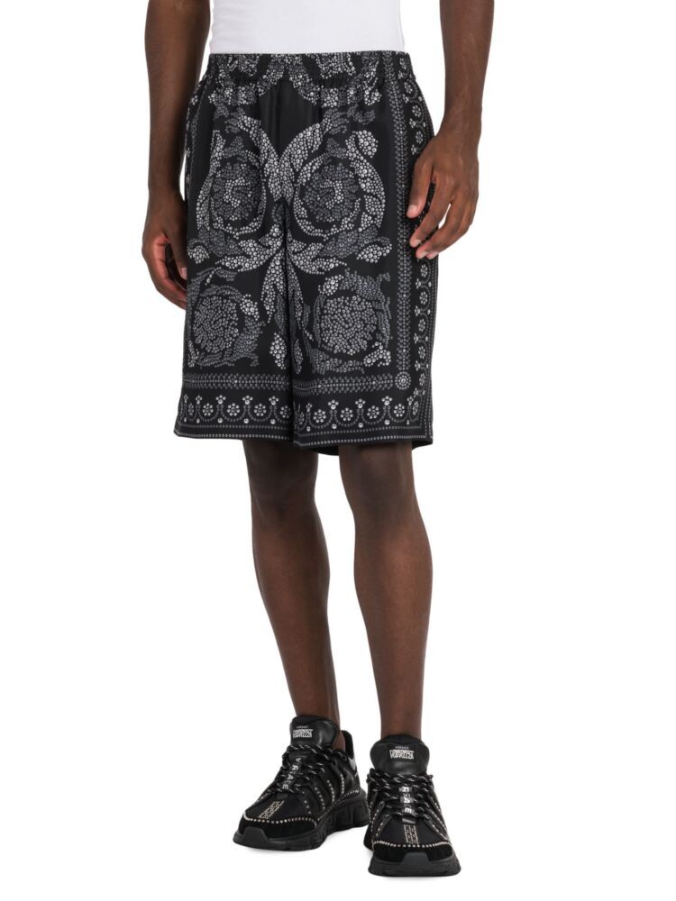 

Шелковые шорты с бисером Versace, цвет Black Silver