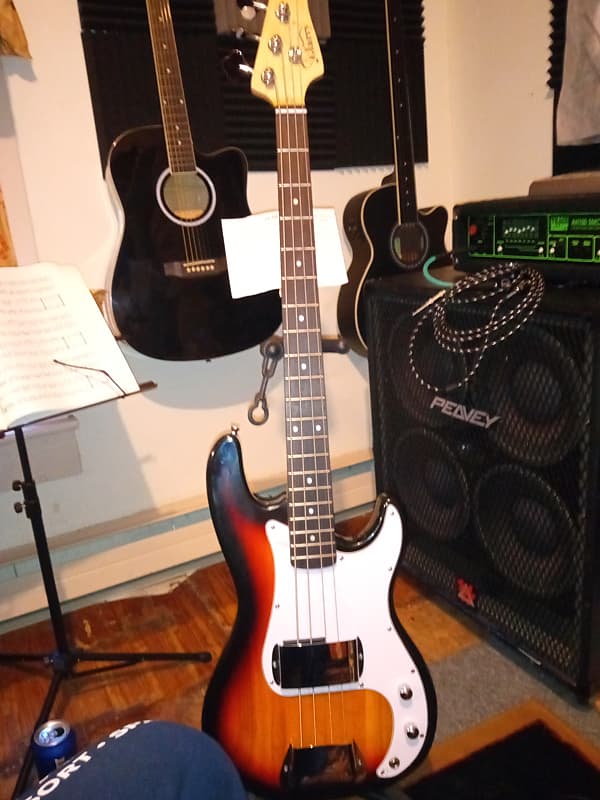 цена Басс гитара Glarry P-Bass 2023 - Sunburst