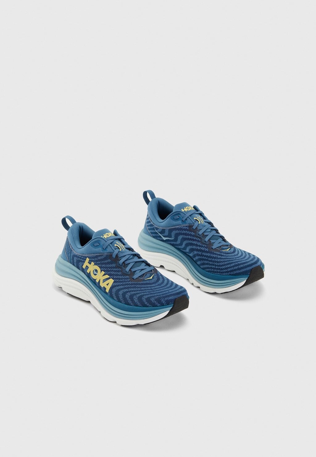 

Кроссовки HOKA