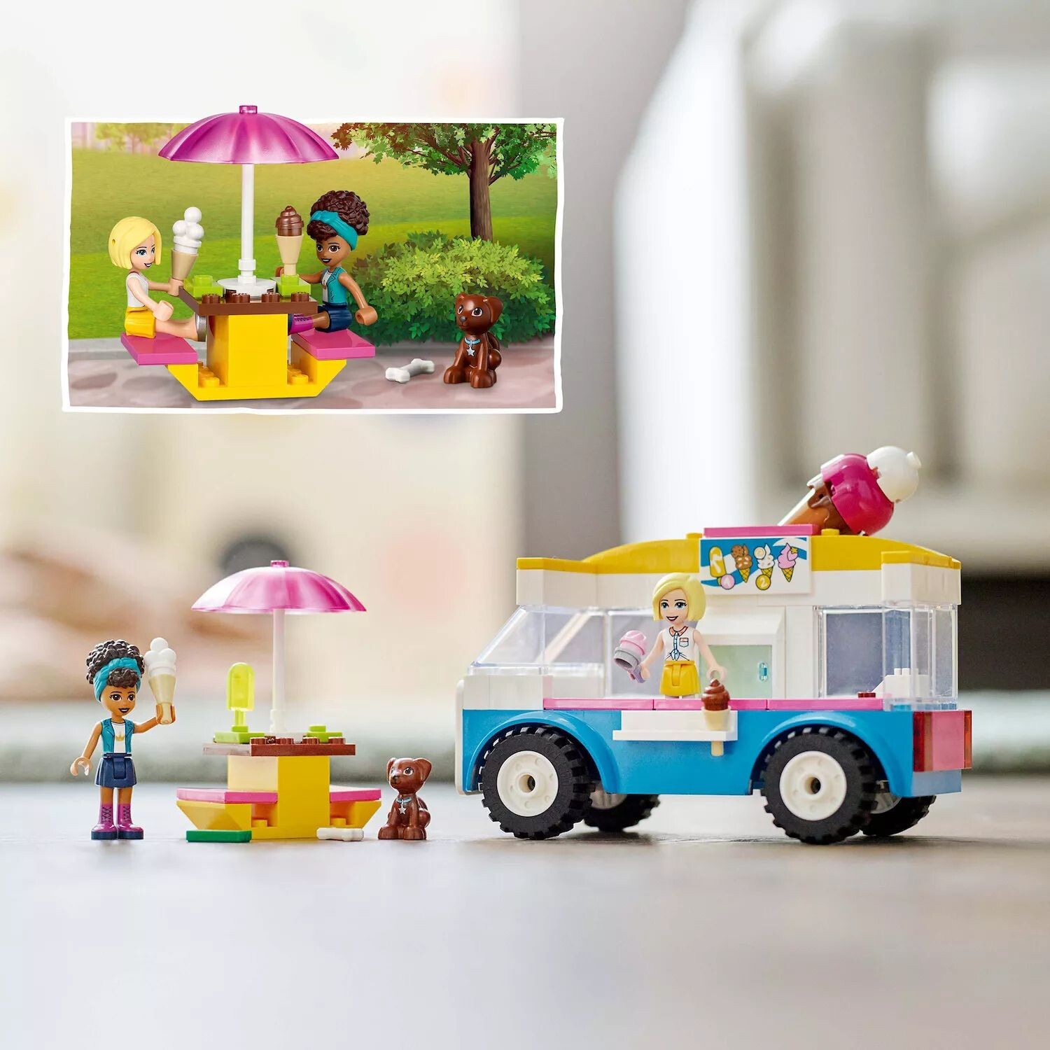 

Конструктор LEGO Friends Грузовик с мороженым 41715 (84 детали) LEGO