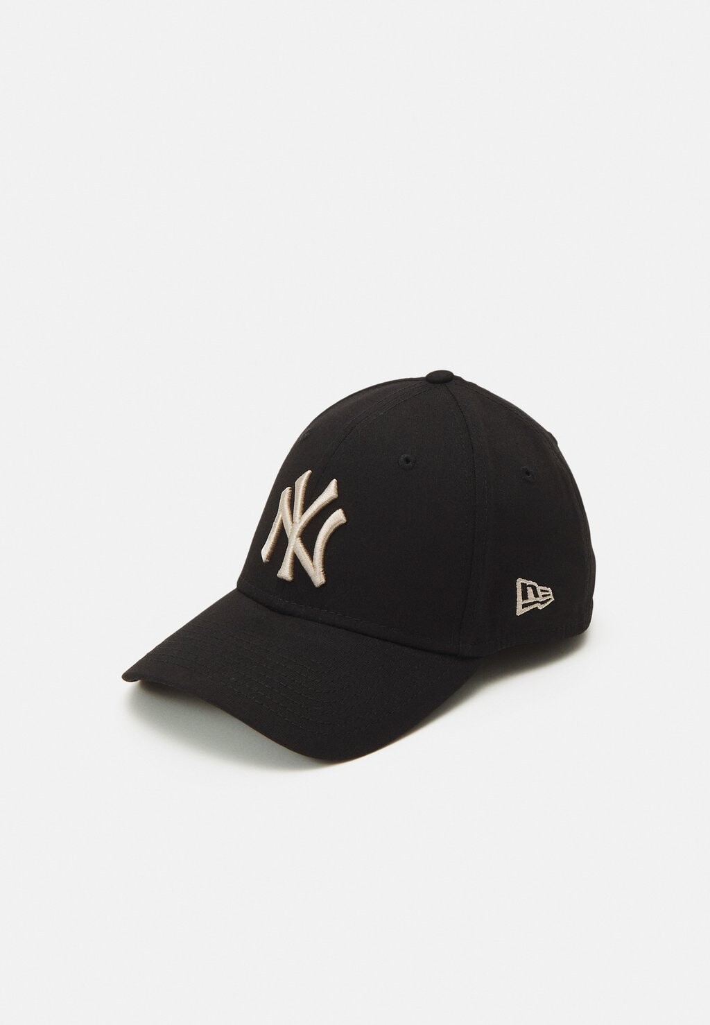 Кепка League Essential 39Thirty Unisex New Era, черный