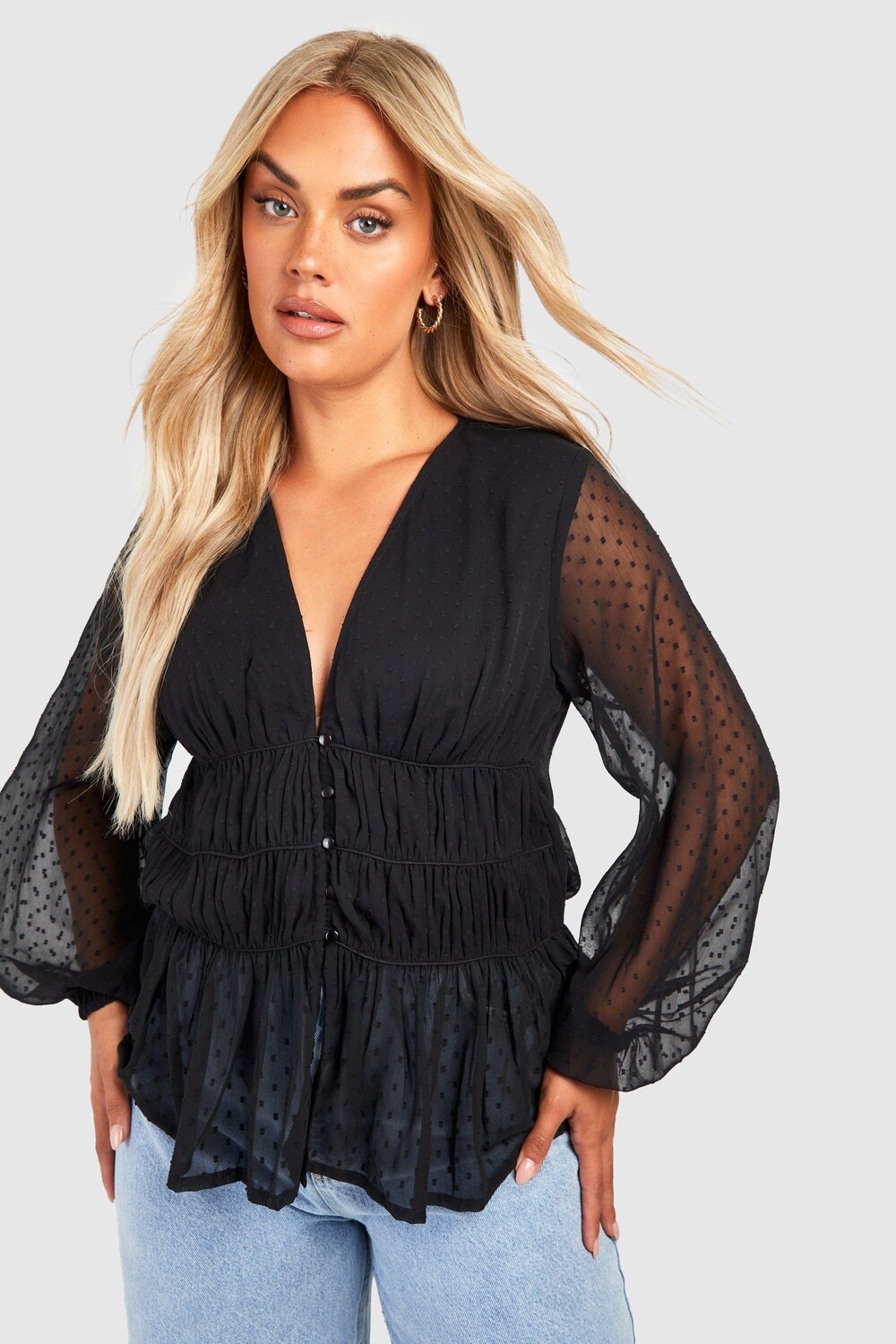 

Блузка plus добби со сорубками Boohoo, черный