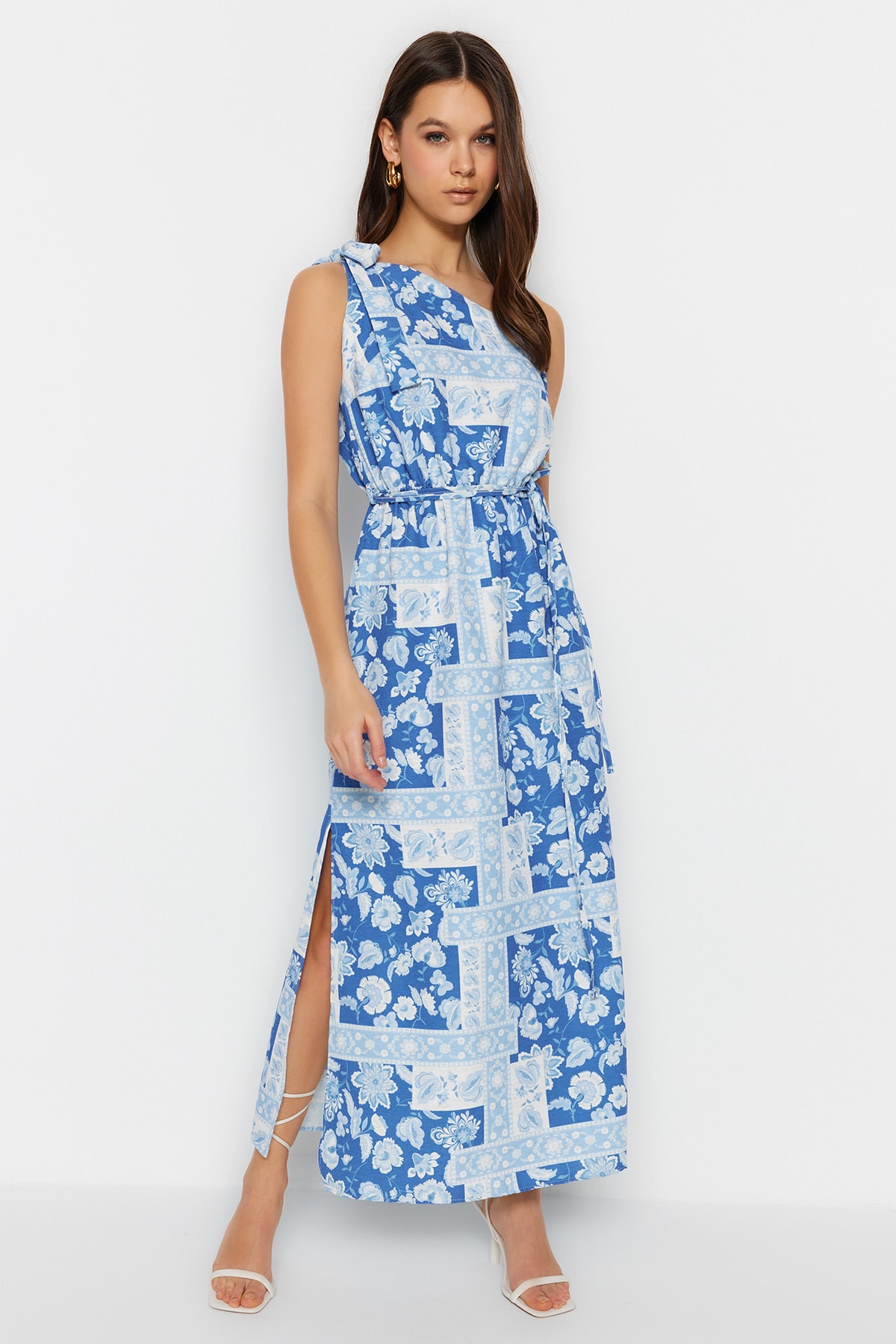 Синее тканое платье на одно плечо Trendyol, синий цена и фото
