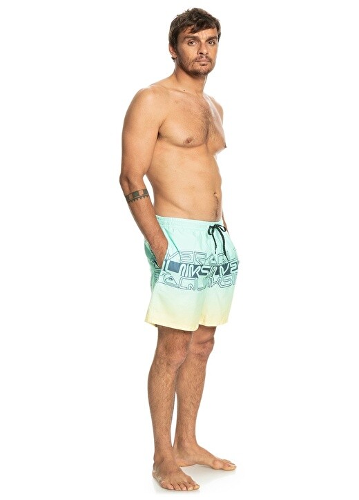 

Голубой мужской купальник-шорты Quiksilver