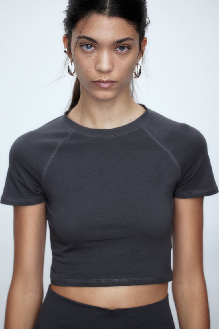 Укороченная футболка H&M, серый футболка твоё укороченная 42 размер