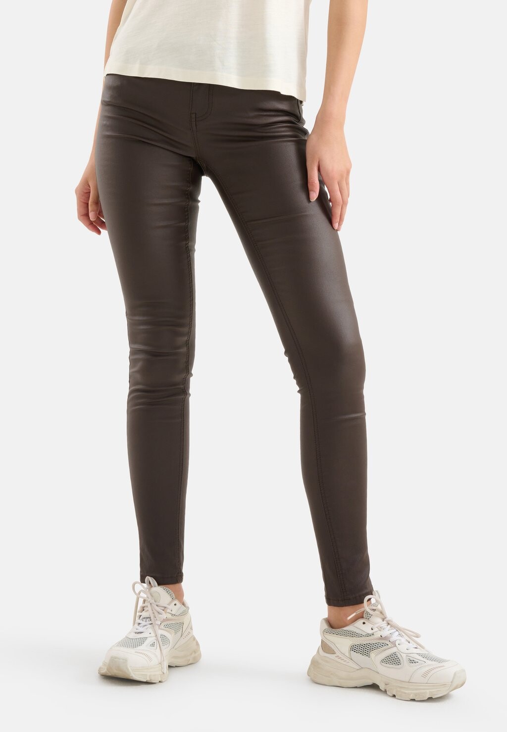 

Джинсы Slim fit Shoeby