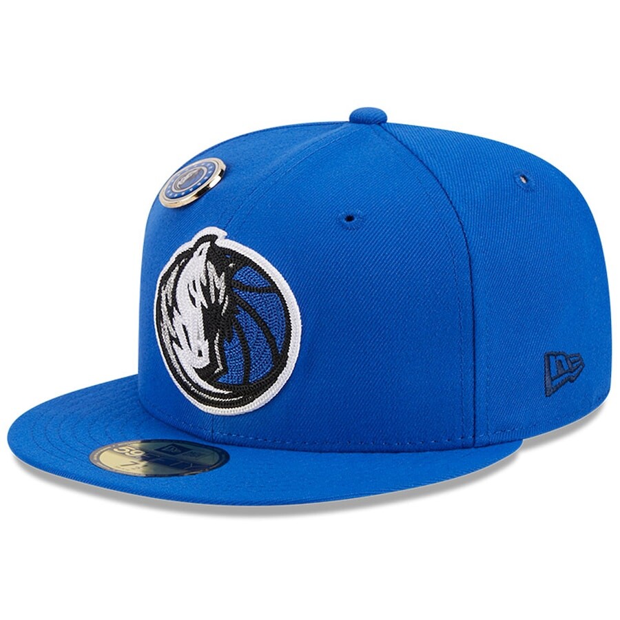 

Бейсболка New Era Dallas Mavericks, синий
