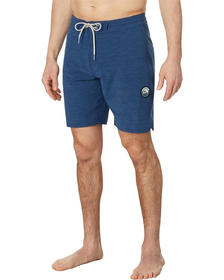 

Шорты VISSLA Solid Sets 18.5", цвет Dark Denim