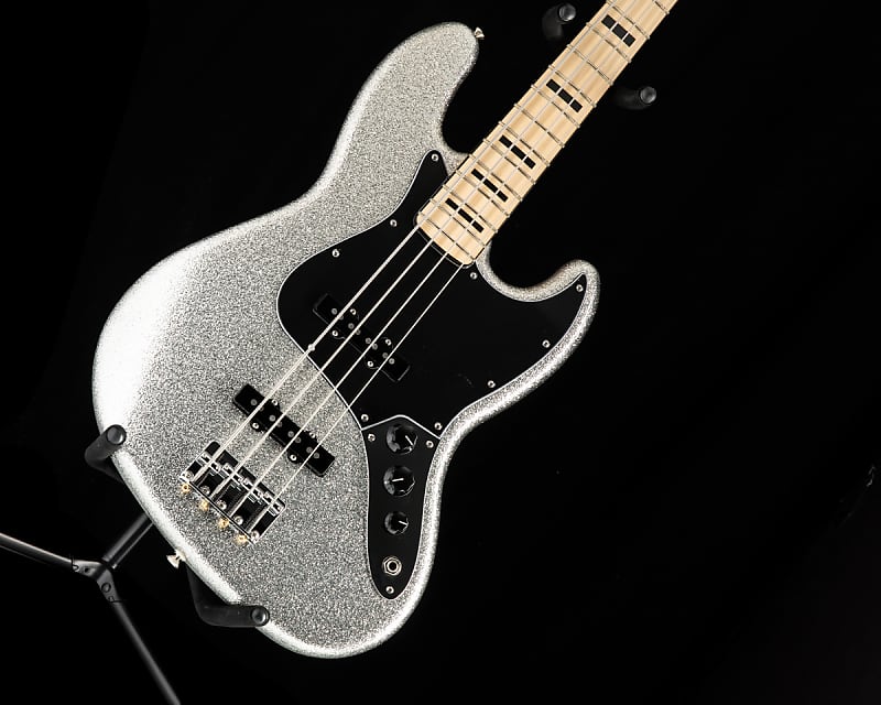 Басс гитара Fender Limited Edition Mikey Way Signature Jazz Bass Silver Sparkle