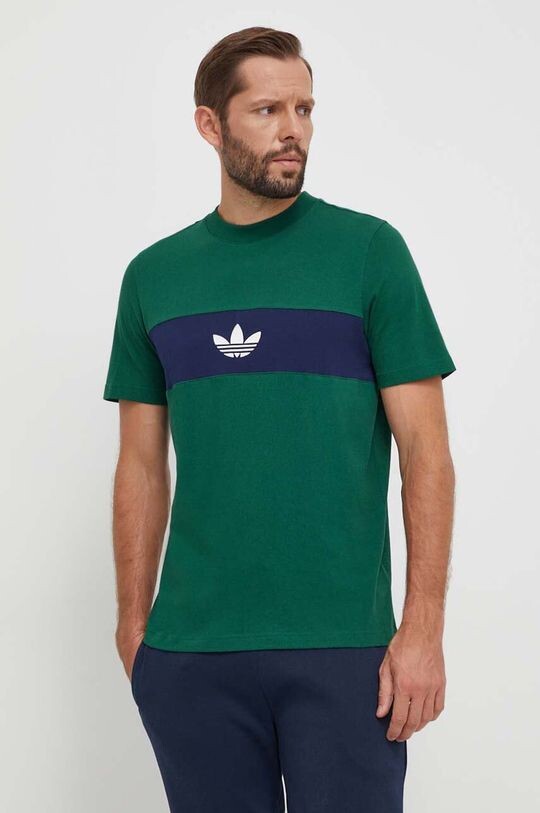 

Хлопковая футболка adidas Originals, зеленый