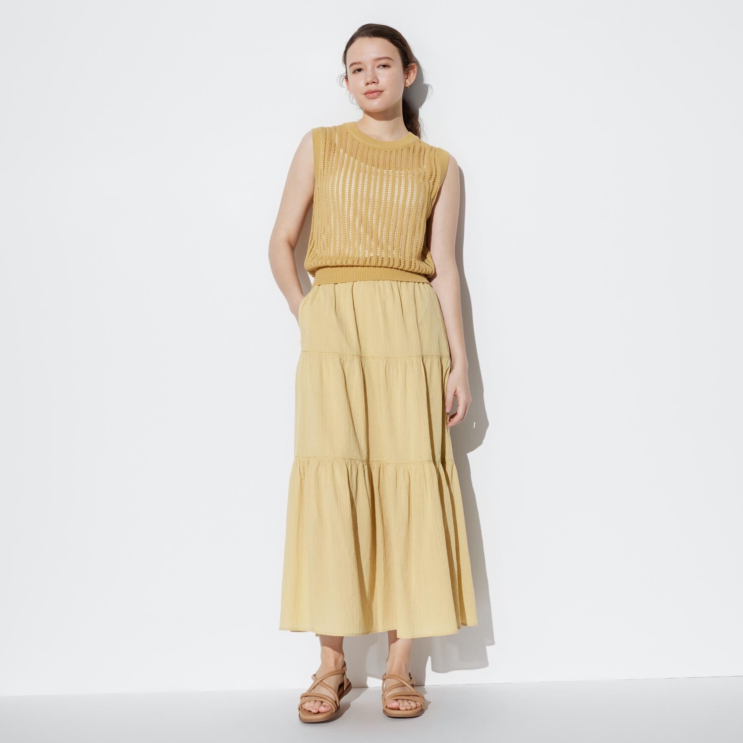 

Юбка многоярусная Uniqlo расклешенная, бежевый