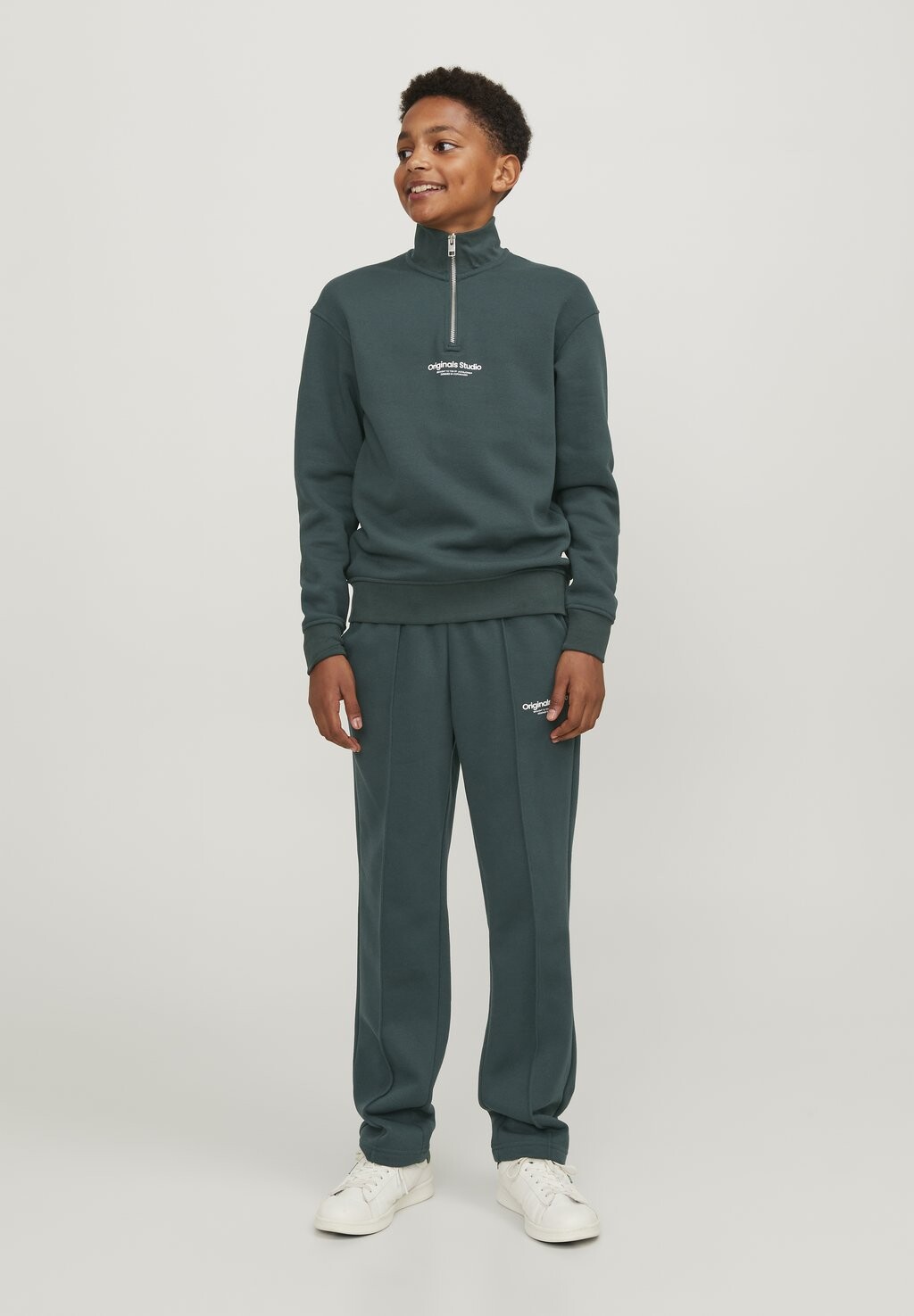 

Толстовка JORVESTERBRO Jack & Jones Junior, цвет magical forest