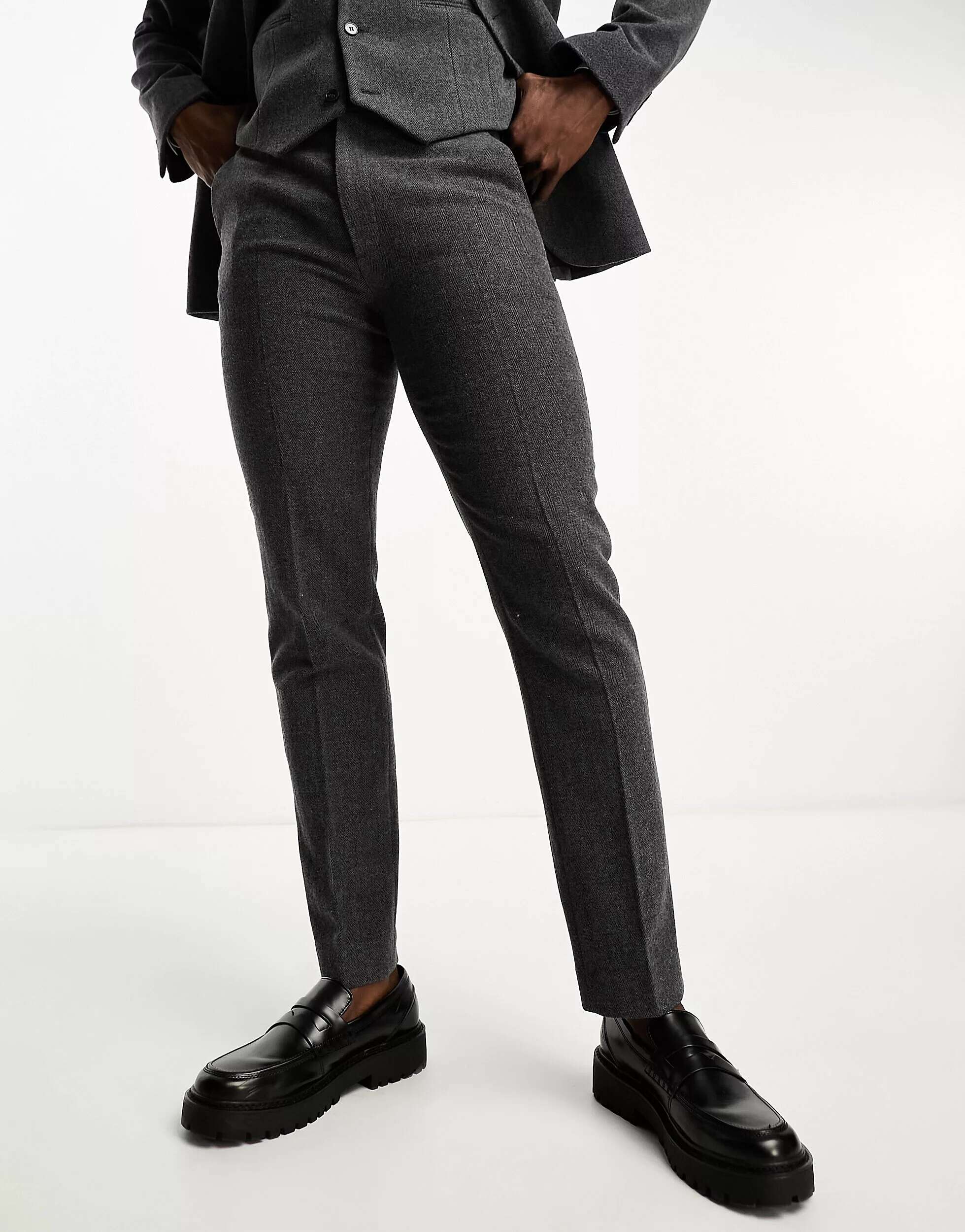 Темно-серые узкие костюмные брюки из смесовой шерсти с узором «елочка» ASOS