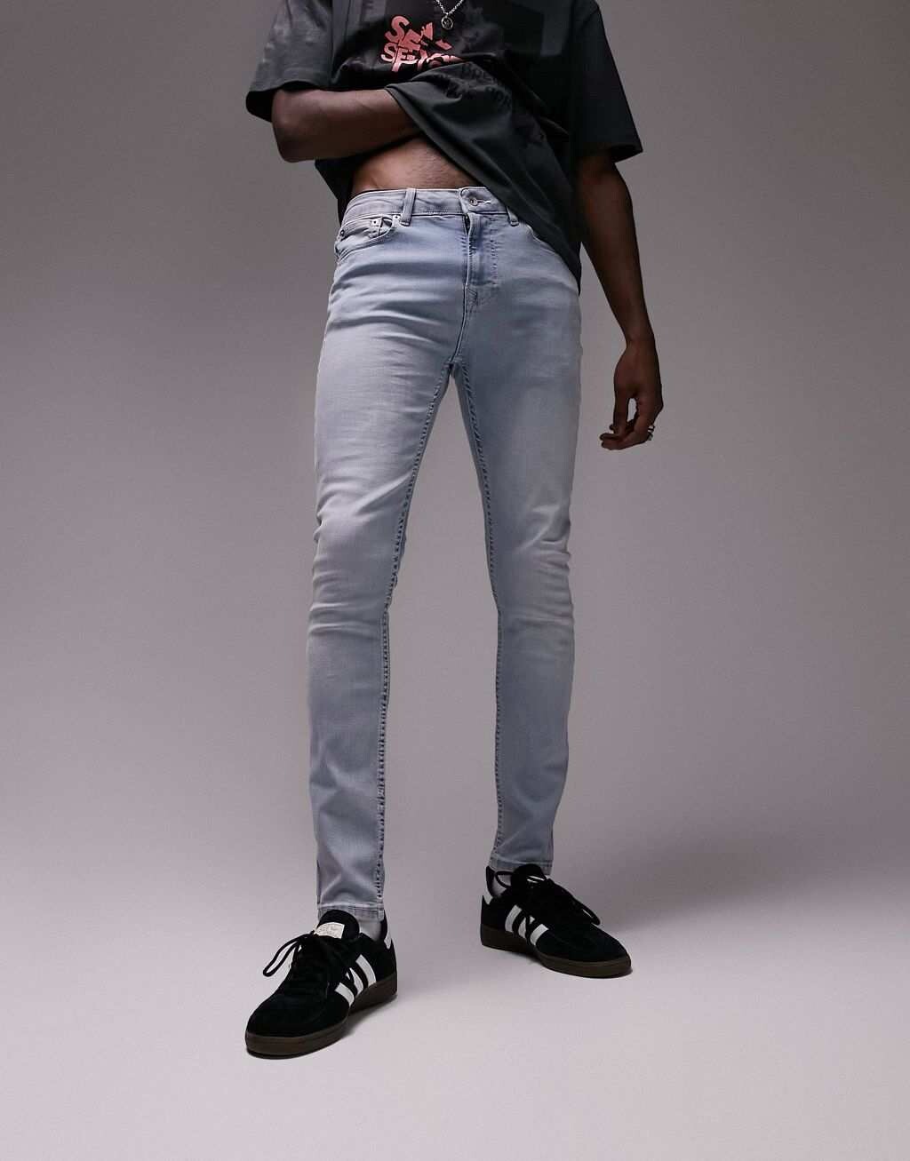 

Спрей Topman для легких стирок джинсов