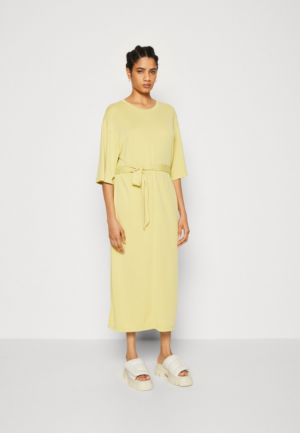 

Платье из джерси Moss Copenhagen