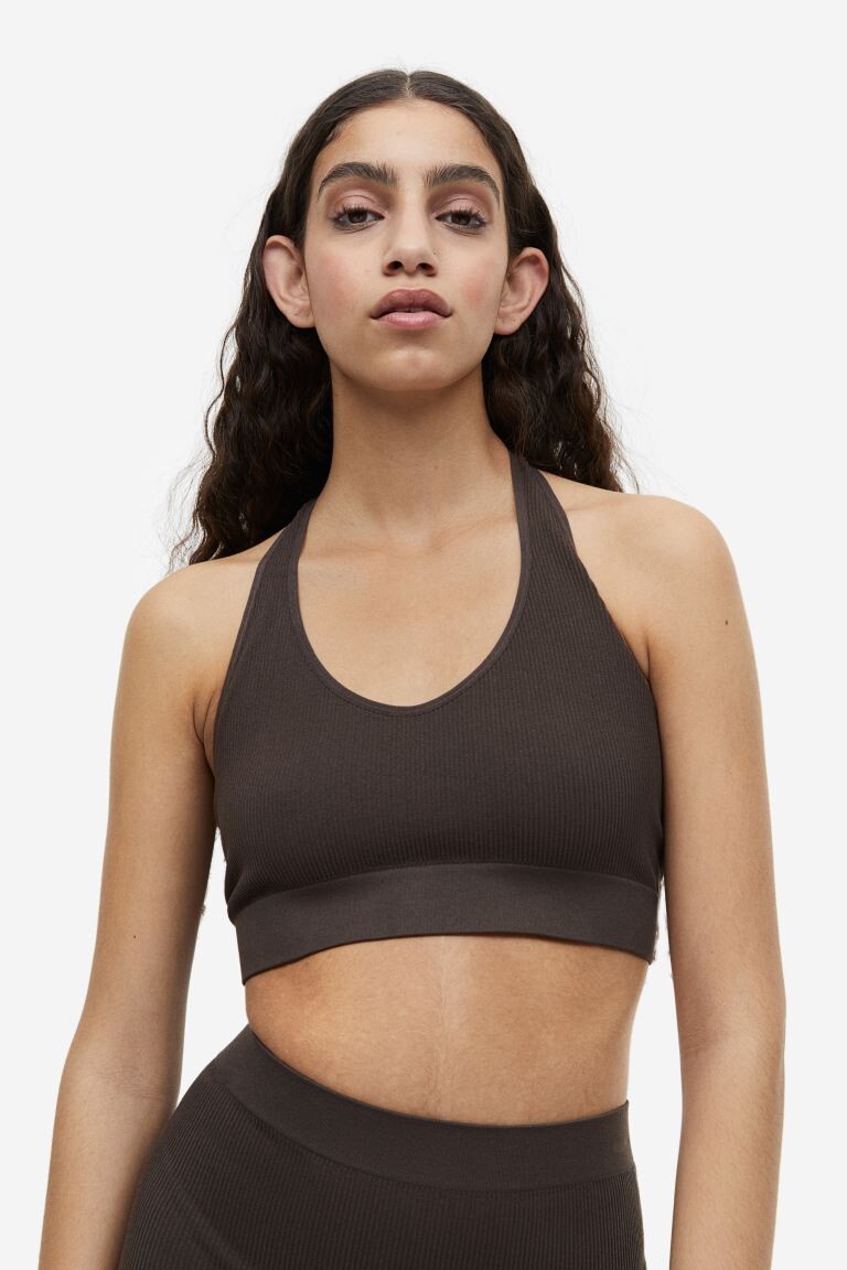 

Бесшовный топ с застежкой на шее сзади H&M