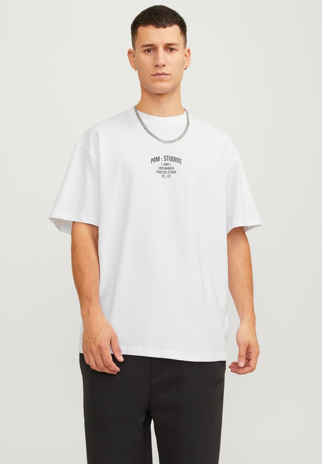 

Базовая футболка Jprblaharvey Studios Tee Crew Neck Unisex Jack & Jones, белый