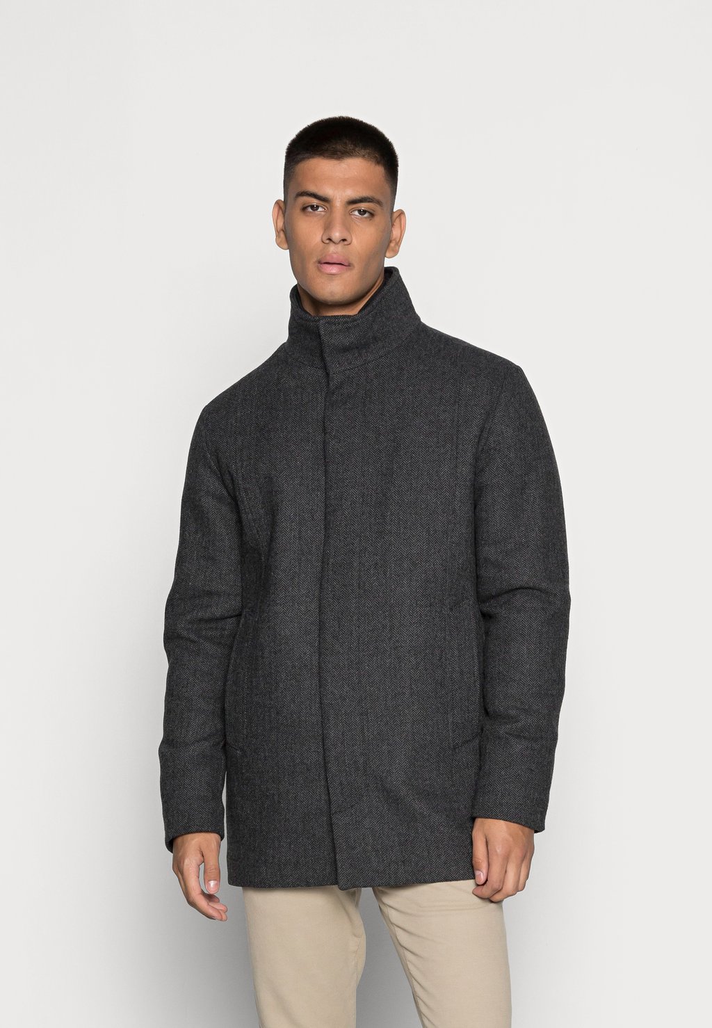 Короткое пальто Jack & Jones лоферы jack rogers millie moccasins sherpa цвет dark grey dark grey