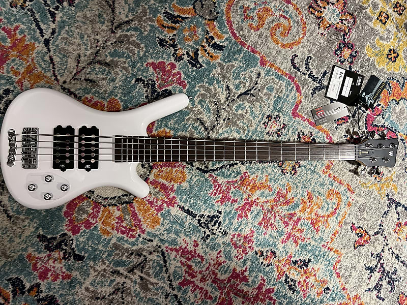 Басс гитара Warwick Rockbass Corvette $$ 5- String Bass Solid White High Gloss w/ Gig Bag 2022 Solid White High