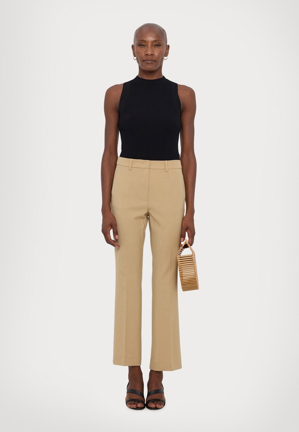 

Брюки ESTASI WEEKEND MaxMara, бежевый