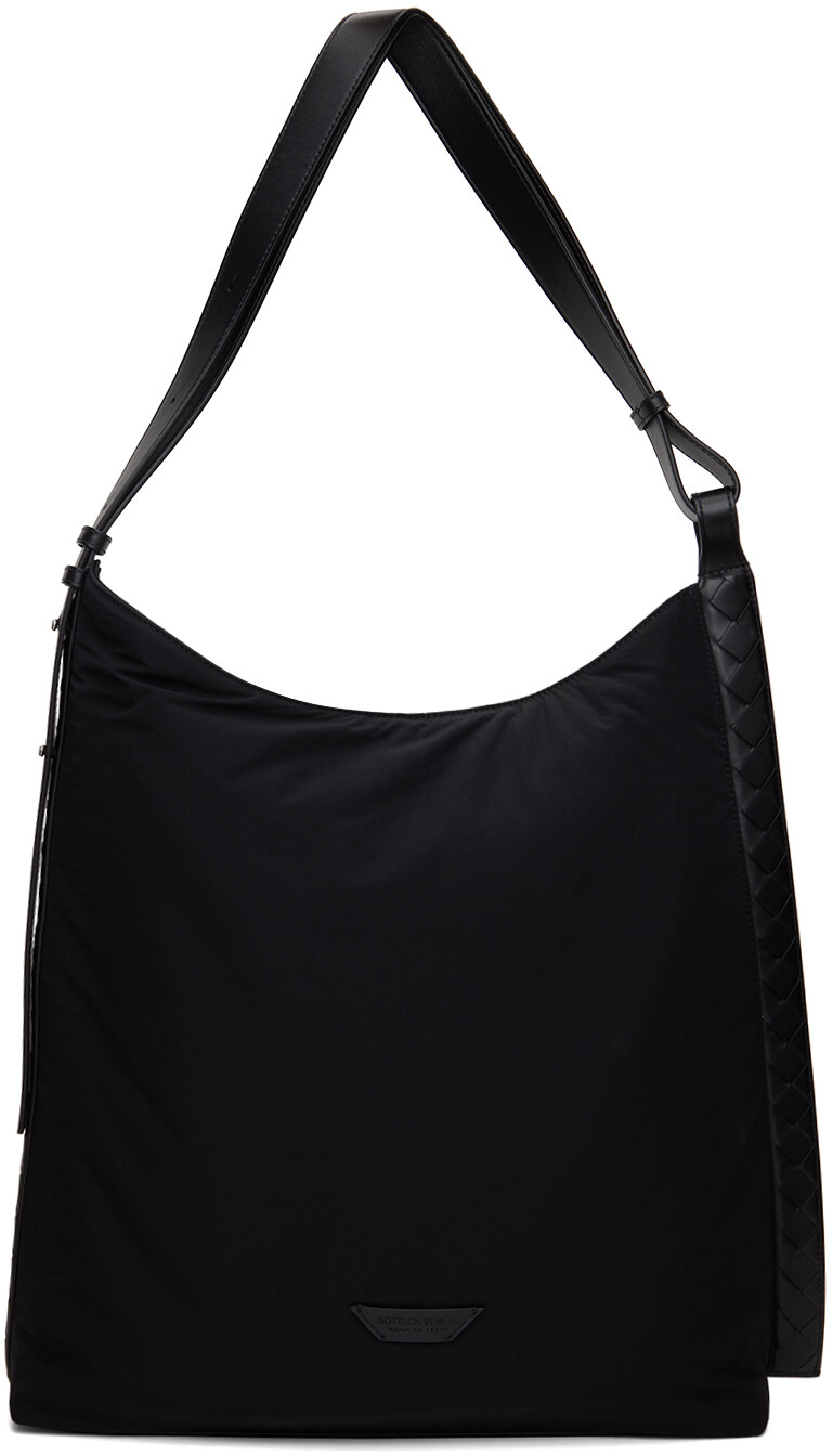

Черная утепленная большая сумка Bottega Veneta, цвет Black