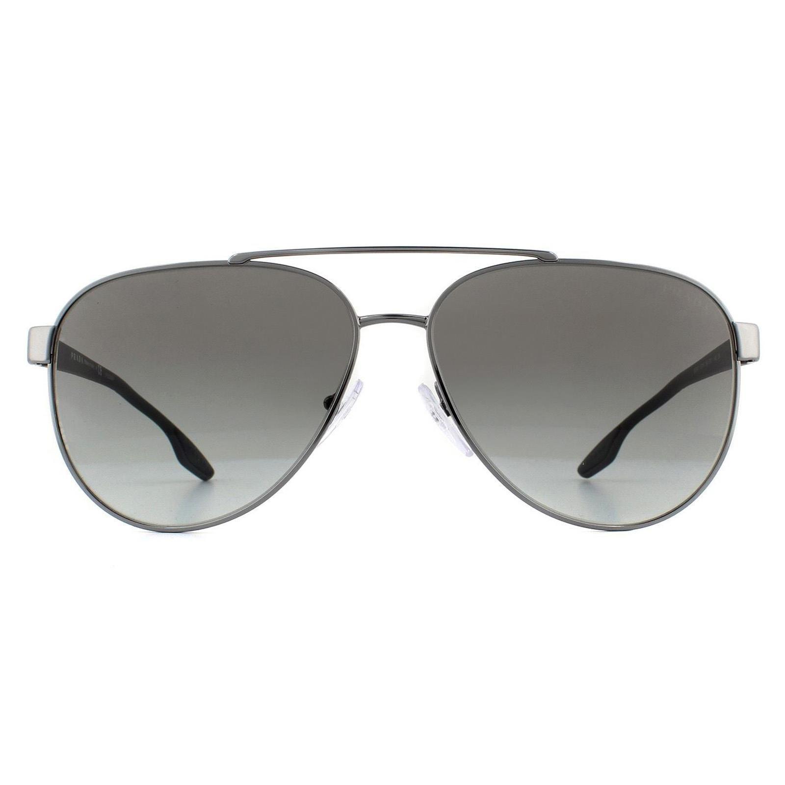 

Серые солнцезащитные очки Aviator Gunmetal с градиентом Prada Sport, серый