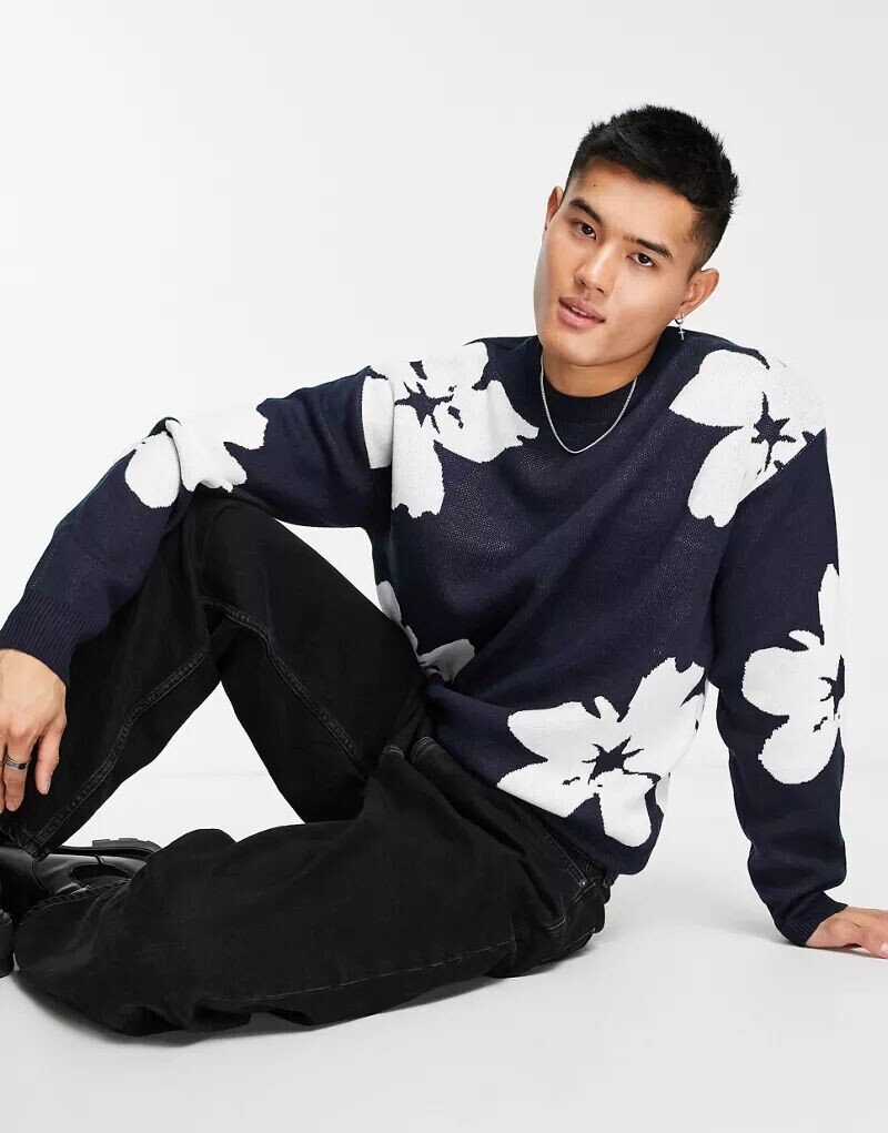 

Темно-синий джемпер оверсайз с жаккардовым цветком Jack & Jones