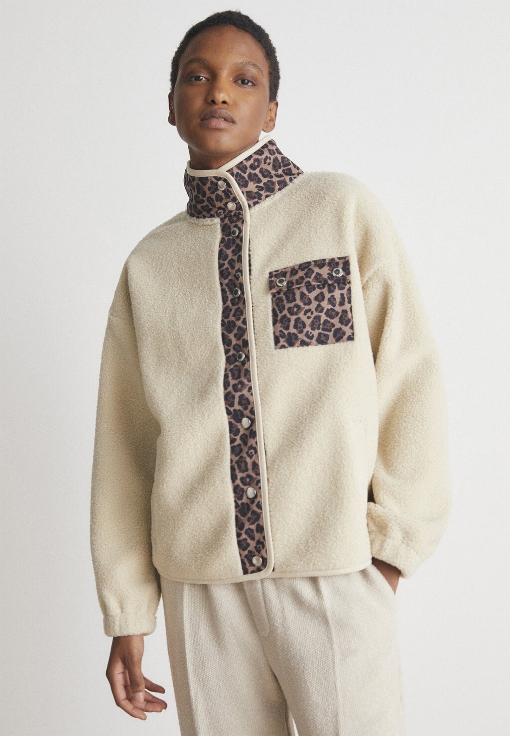 

Легкая куртка Barbour, бежевый