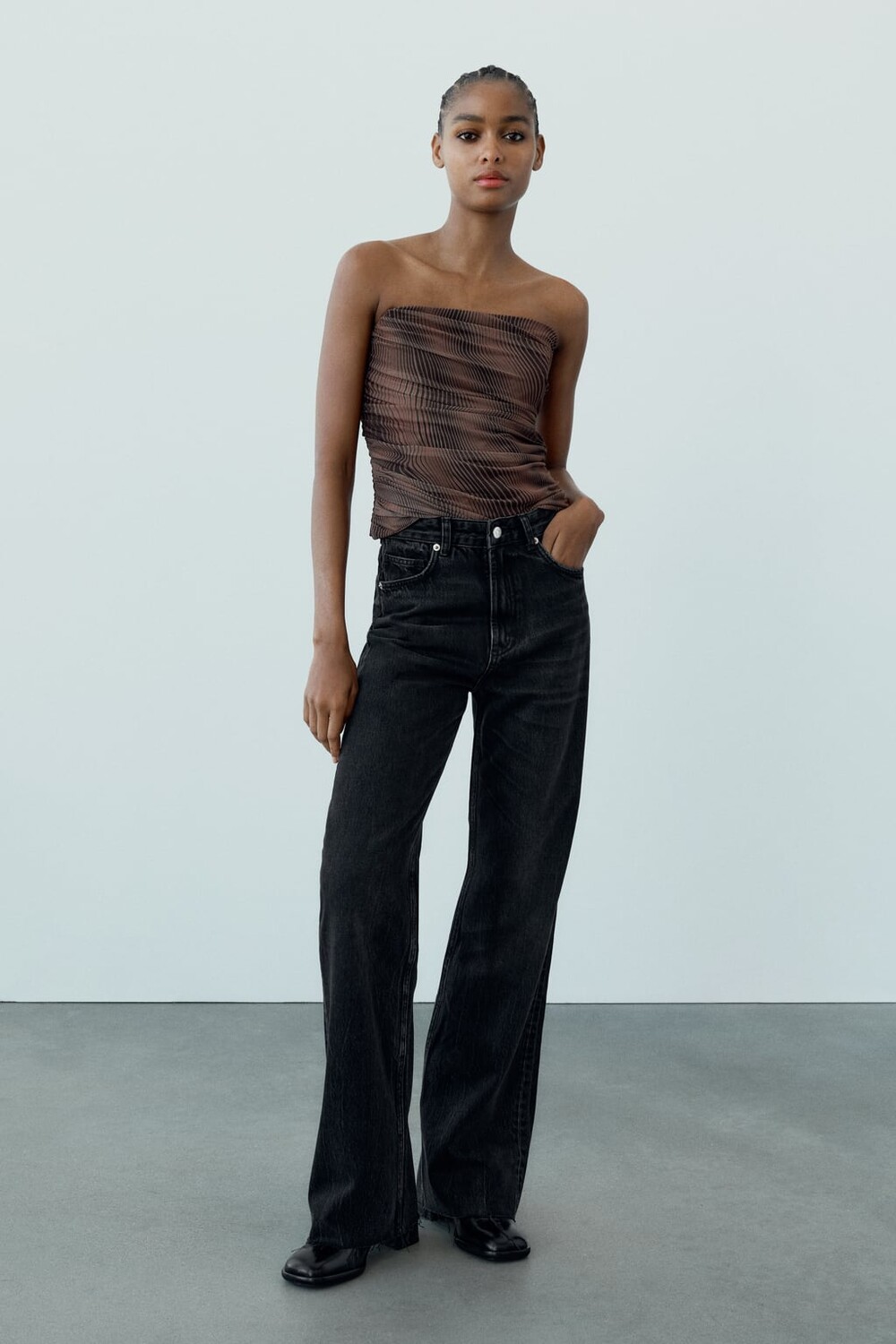 

Тюлевый топ без бретелек с принтом ZARA, хаки