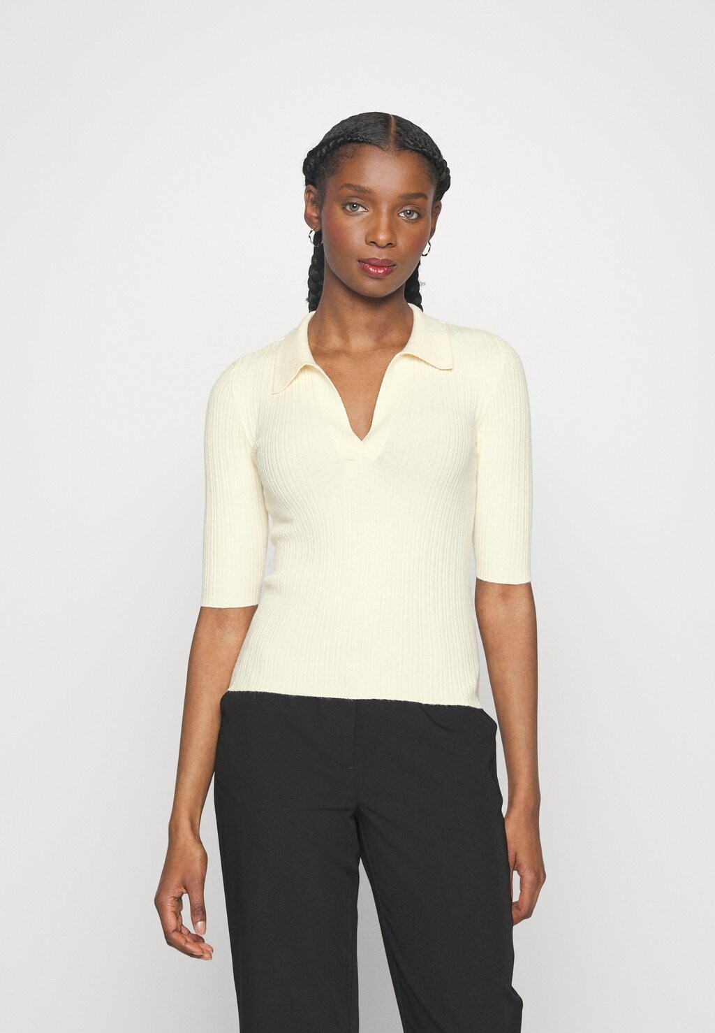 

Базовая футболка Vero Moda