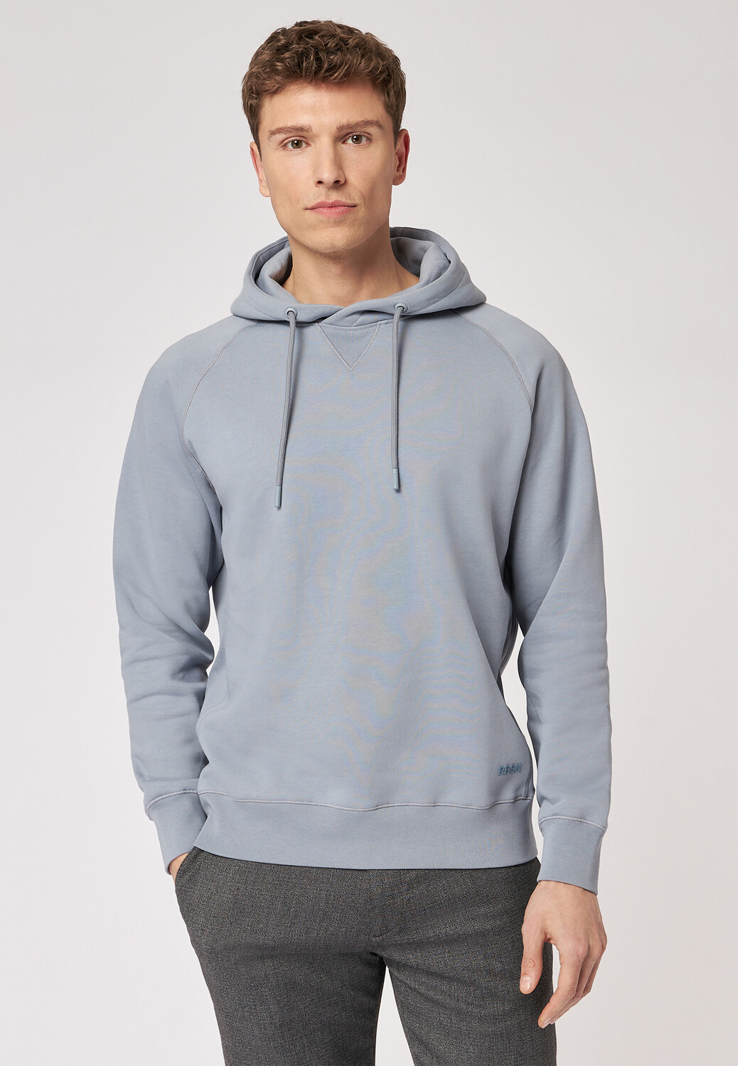 

Пуловер Roy Robson Kapuzensweatshirt mit Kapuze, синий
