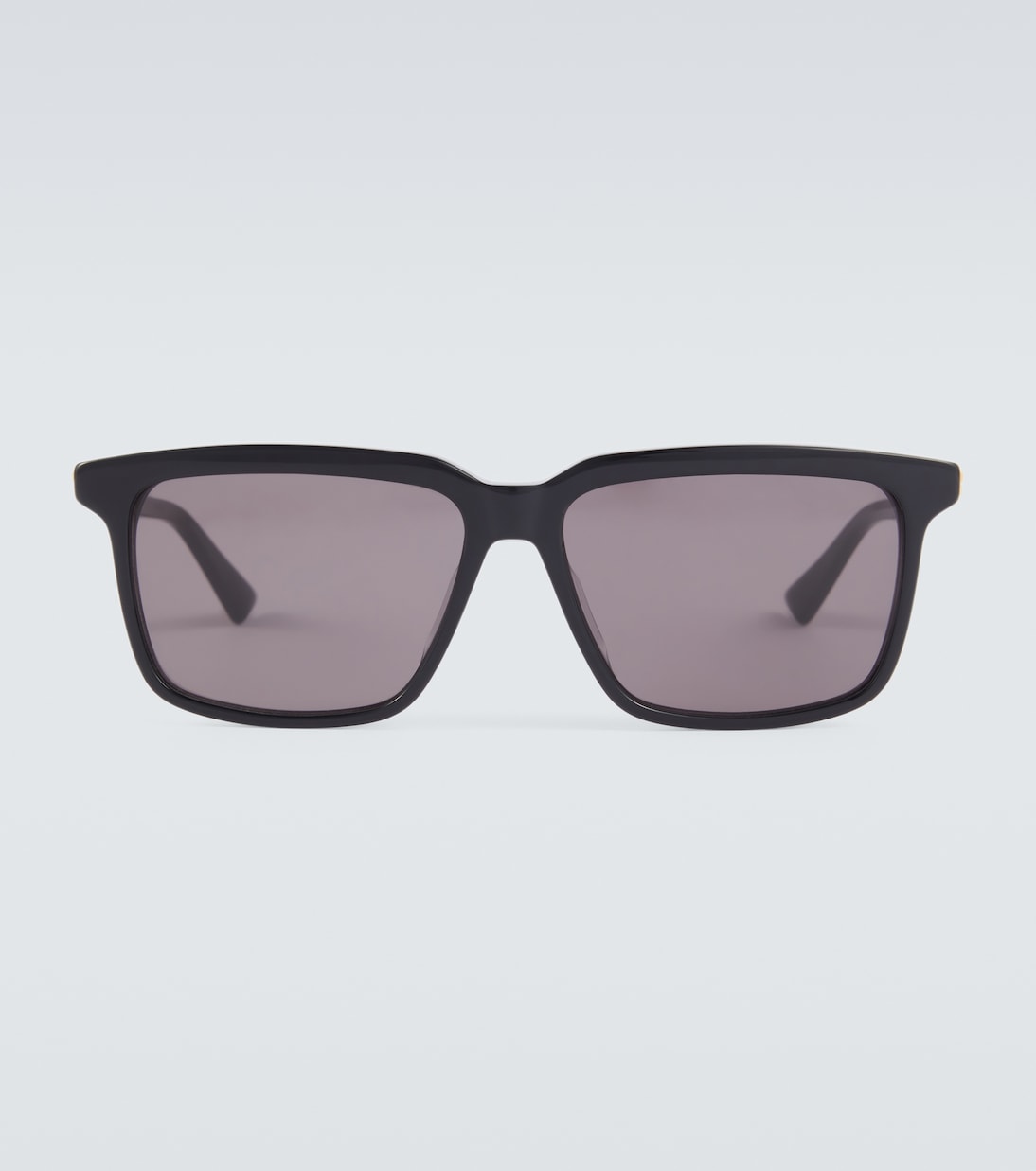 цена Прямоугольные солнцезащитные очки Bottega Veneta, черный