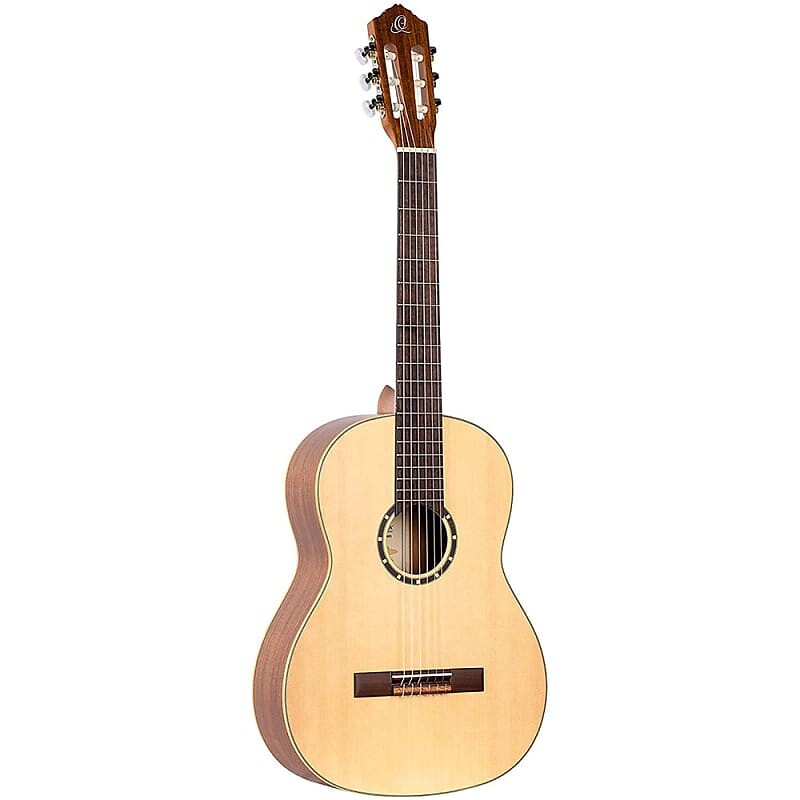 Акустическая гитара Ortega Guitars 6 String Family Series Full Size Nylon Classical Guitar with Bag, Right-Handed, Spruce Top-Natural-Satin, акустическая гитара ortega guitars rst5m student series full body size nylon classical 6 string guitar spruce top and catalpa body natural matte finish