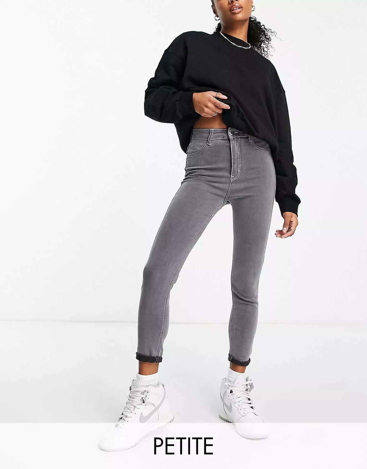 

Серые джинсы суперскинни с завышенной талией Pull&Bear Petite
