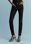 

Узкие джинсы SUPER SOFT STANDARD TALL Next, черный