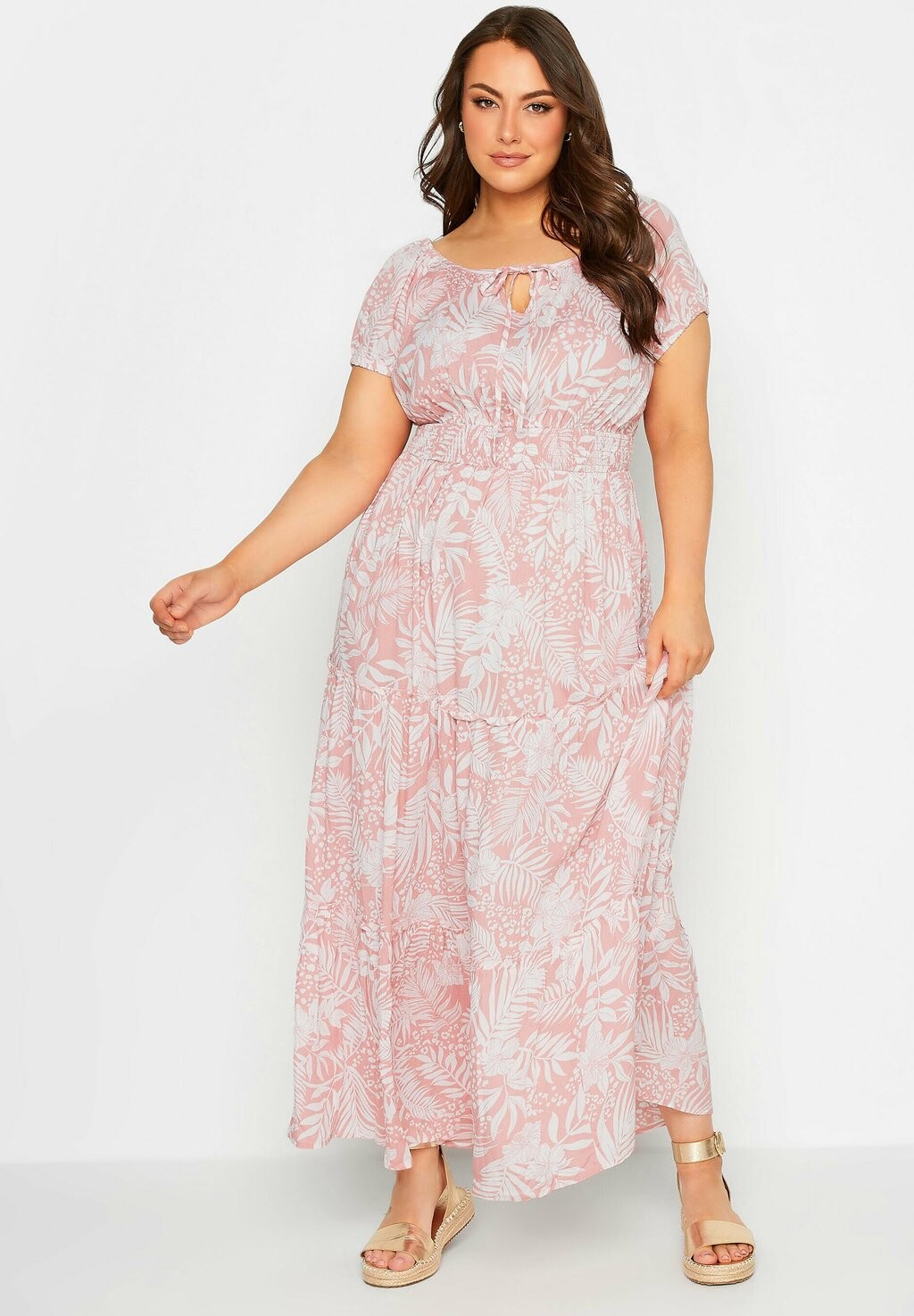 

Длинное платье Yours Clothing