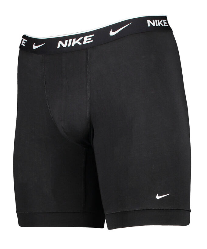 

Ретро брюки Nike, черный