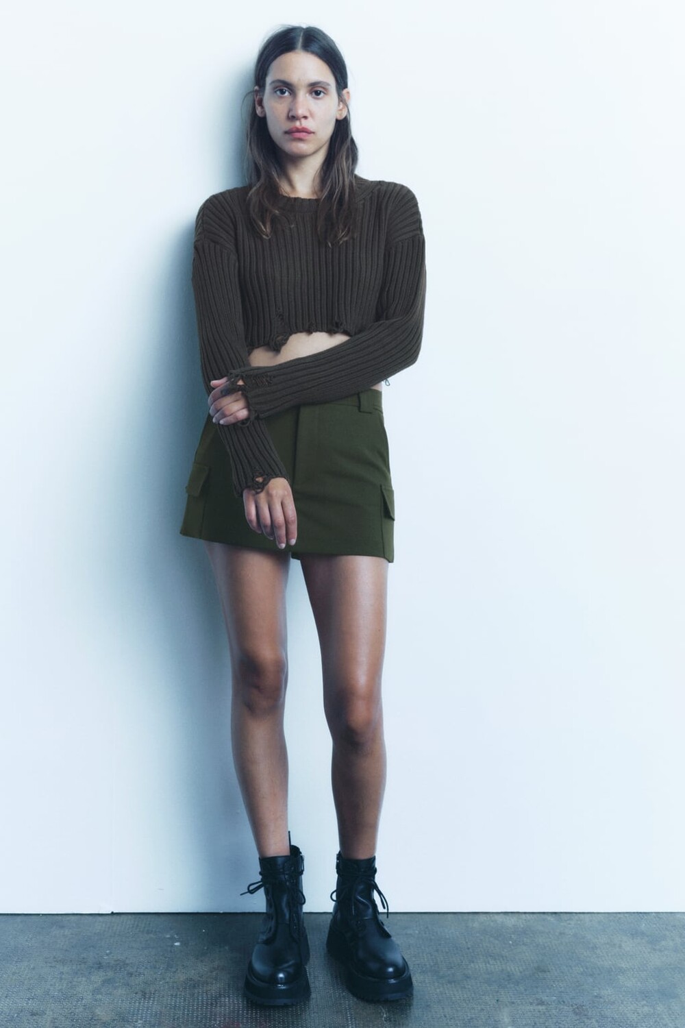 

Юбка с карманами ZARA, хаки
