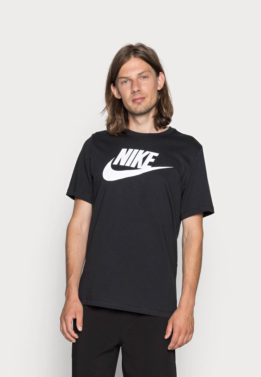

Футболка с принтом Nike, черный