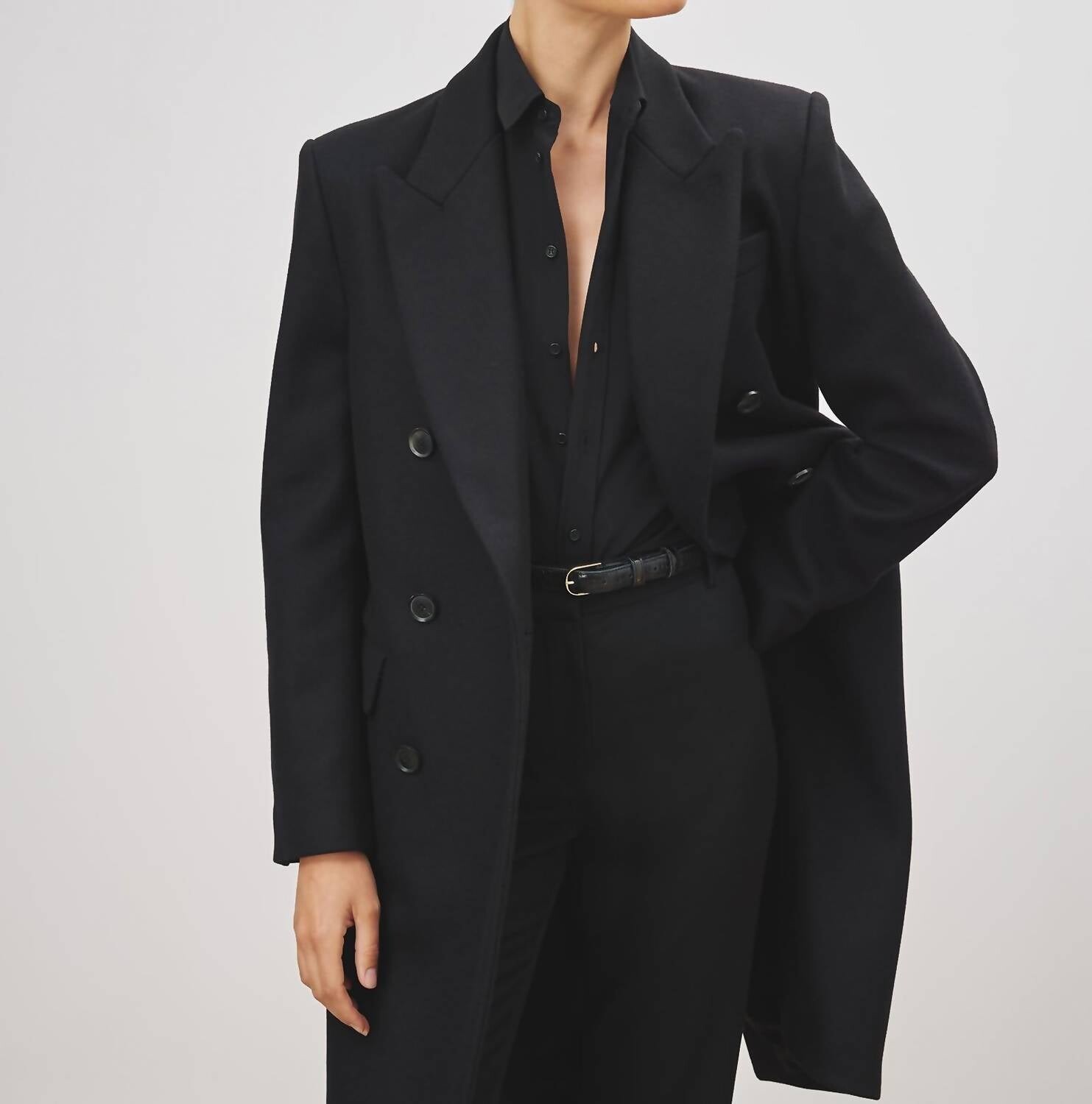 

Черное пальто Alain Tailored Nili Lotan, черный