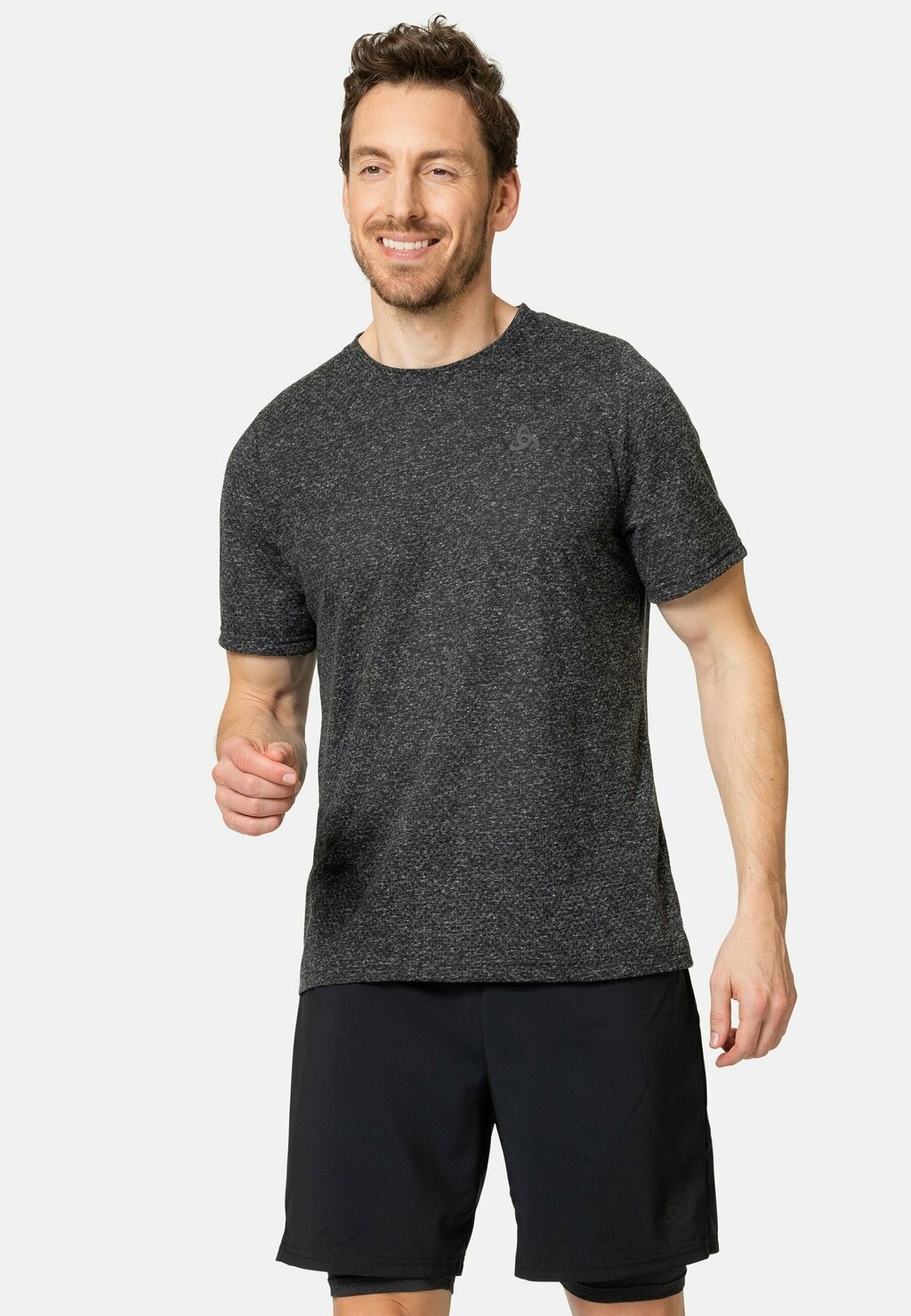 

Базовая футболка CREW NECK S/S ESSENTIAL ODLO, цвет black melange