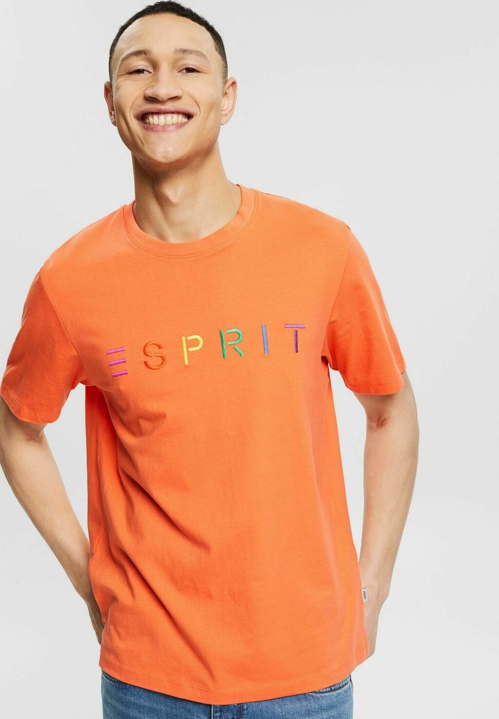 

Футболка с принтом Esprit, оранжевый