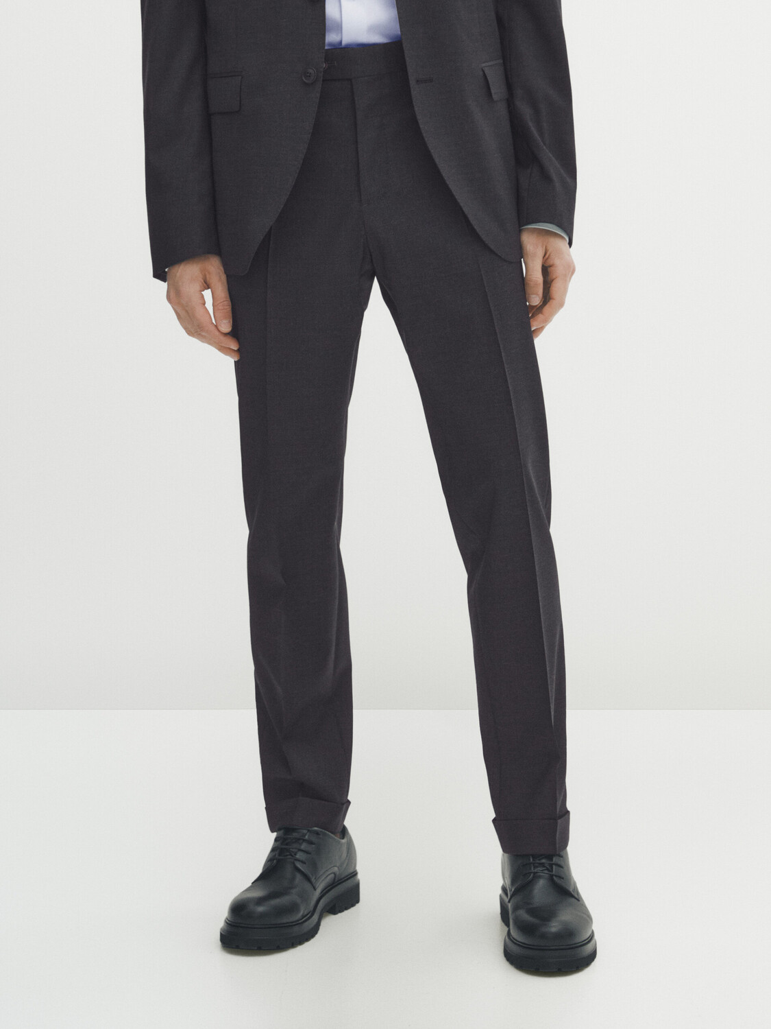 

Односерые костюмные брюки из полушерсти Massimo Dutti, угольный