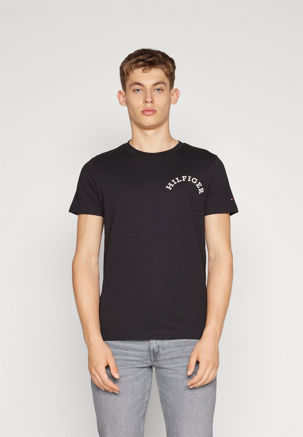 

Футболка с принтом MONOTYPE BACK Tommy Hilfiger, черный