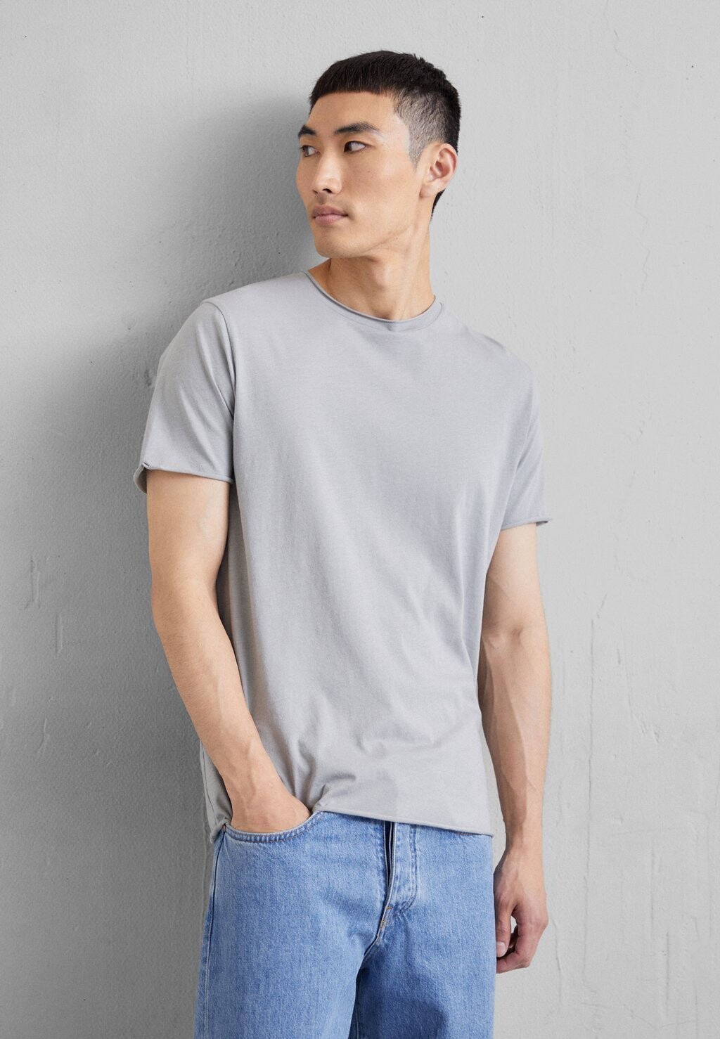 

Базовая футболка ROLL NECK Filippa K, светло-серый